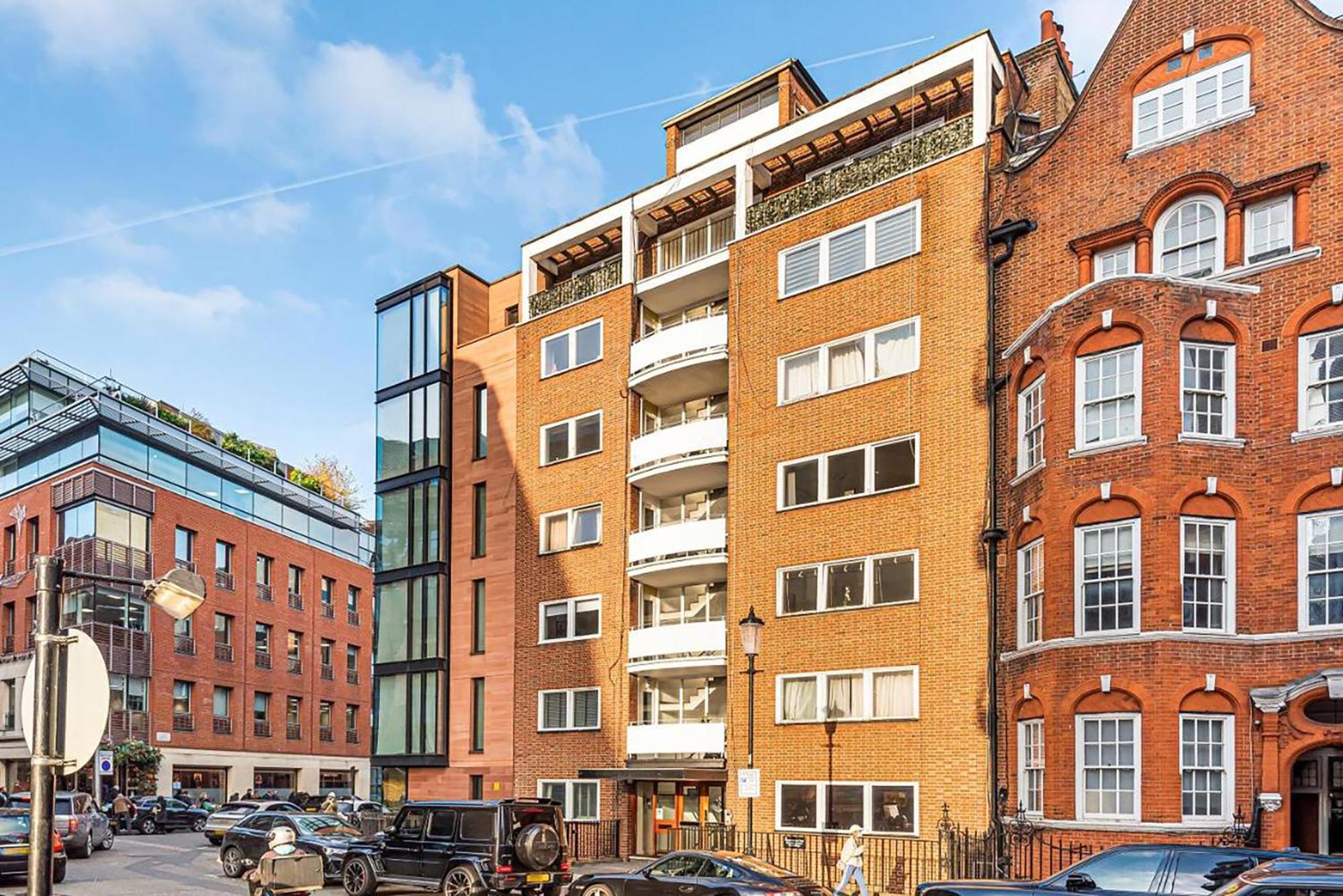 Modern Knightsbridge Apartment With Balcony Overlooking Harrods Prime Location Лондон Экстерьер фото